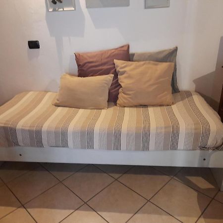 A Casa Di Sole Διαμέρισμα Brovello-Carpugnino Εξωτερικό φωτογραφία