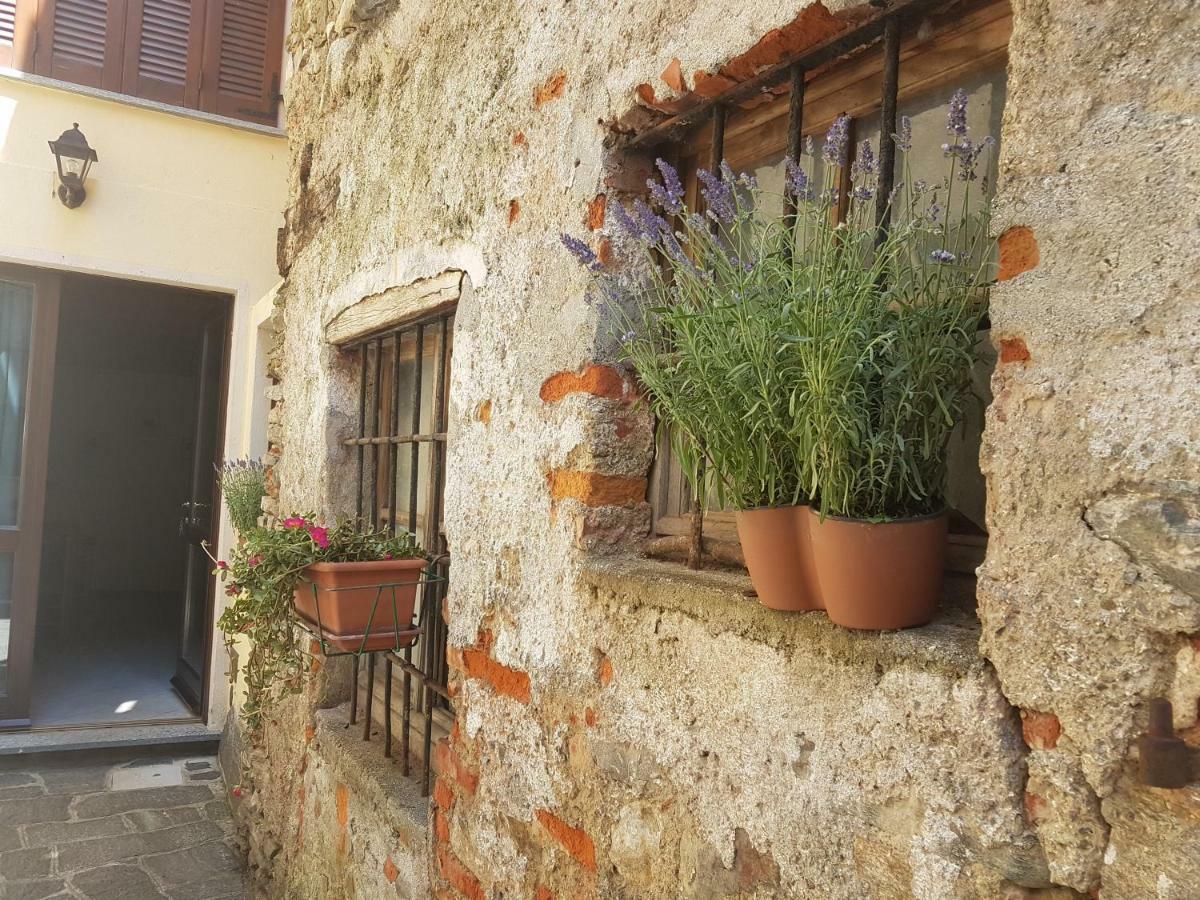 A Casa Di Sole Διαμέρισμα Brovello-Carpugnino Εξωτερικό φωτογραφία